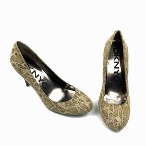 DKNYC‎ Classic Pumps